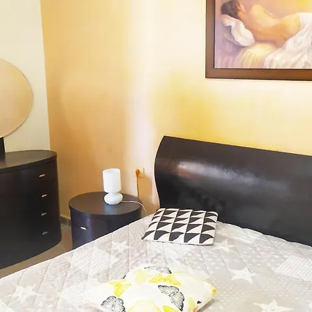 Los Cristianos,room In A Shared
